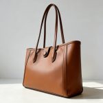 Custom Color PU Leather Shoulder Bag with Zipper & Flap Button