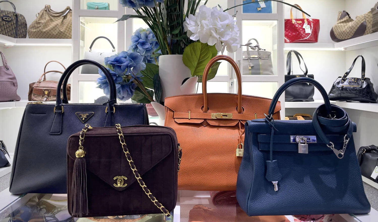How to Keep Your Handbag Looking Brand New: The Ultimate Care Guide
