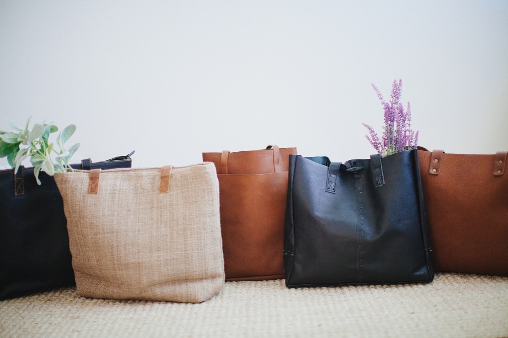 What to Do with Tote Bags: Creative and Practical Uses for Every Occasion
